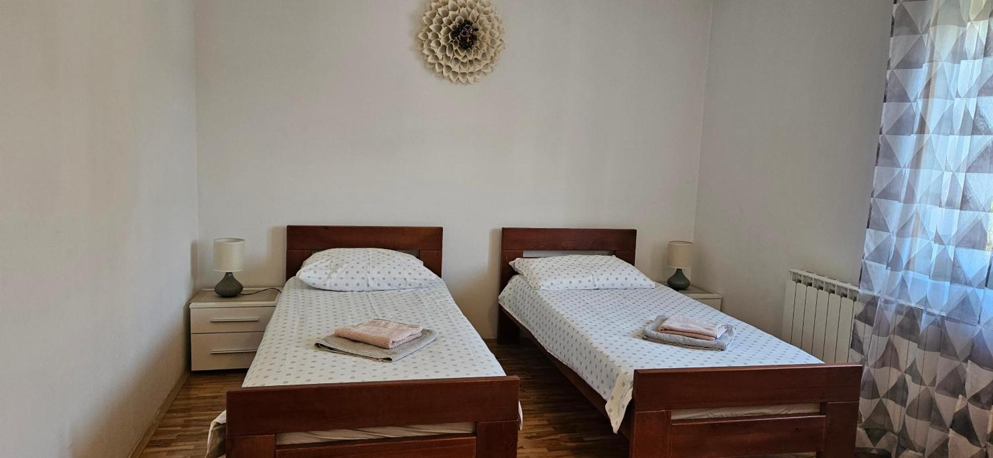 Sea View Apartment Renzzo Струнян Екстериор снимка