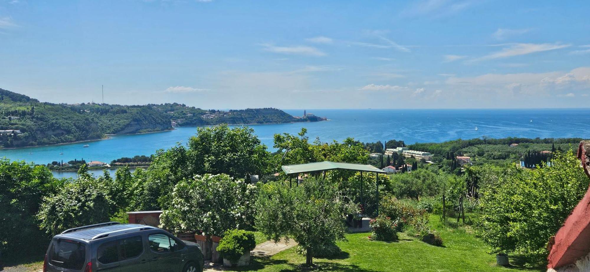 Sea View Apartment Renzzo Струнян Екстериор снимка